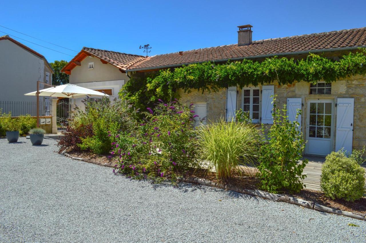 Grande Chambre D'Hote Les Chats-Pitres Bed and Breakfast La Rochette  Εξωτερικό φωτογραφία